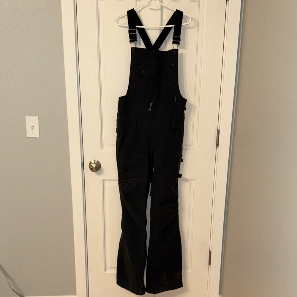 DC Shoe Co USA Snowboard Bib Black (Woman)